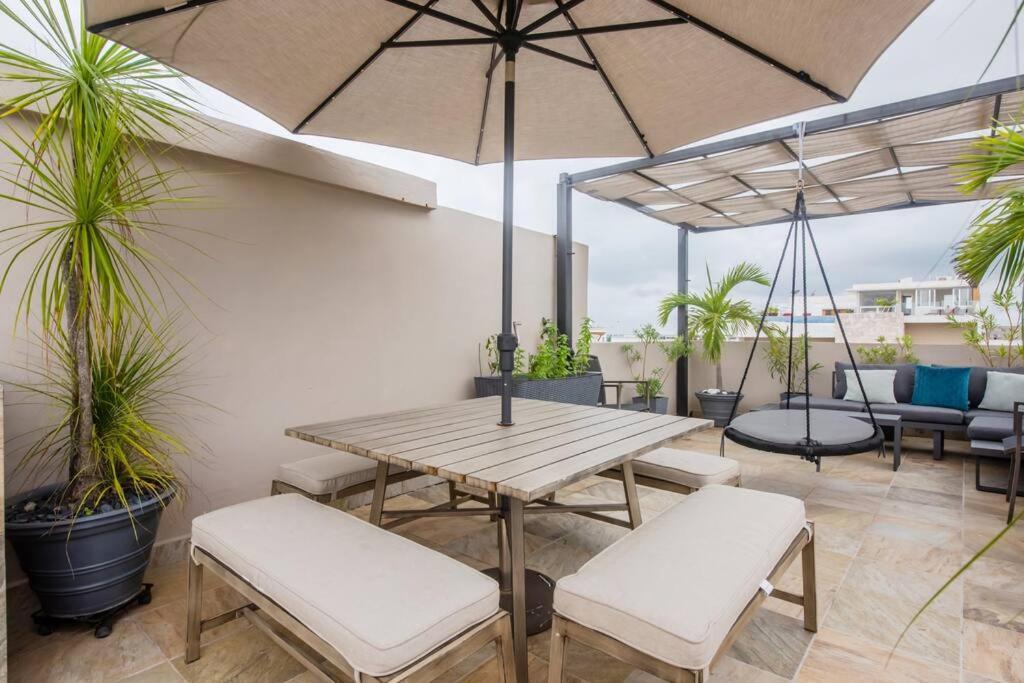 Location- 3-bdr Penth-150 Mbps- Pool- Priv Rooftop Apartamento *