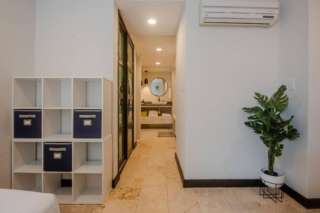 Location- 3-bdr Penth-150 Mbps- Pool- Priv Rooftop Apartamento *